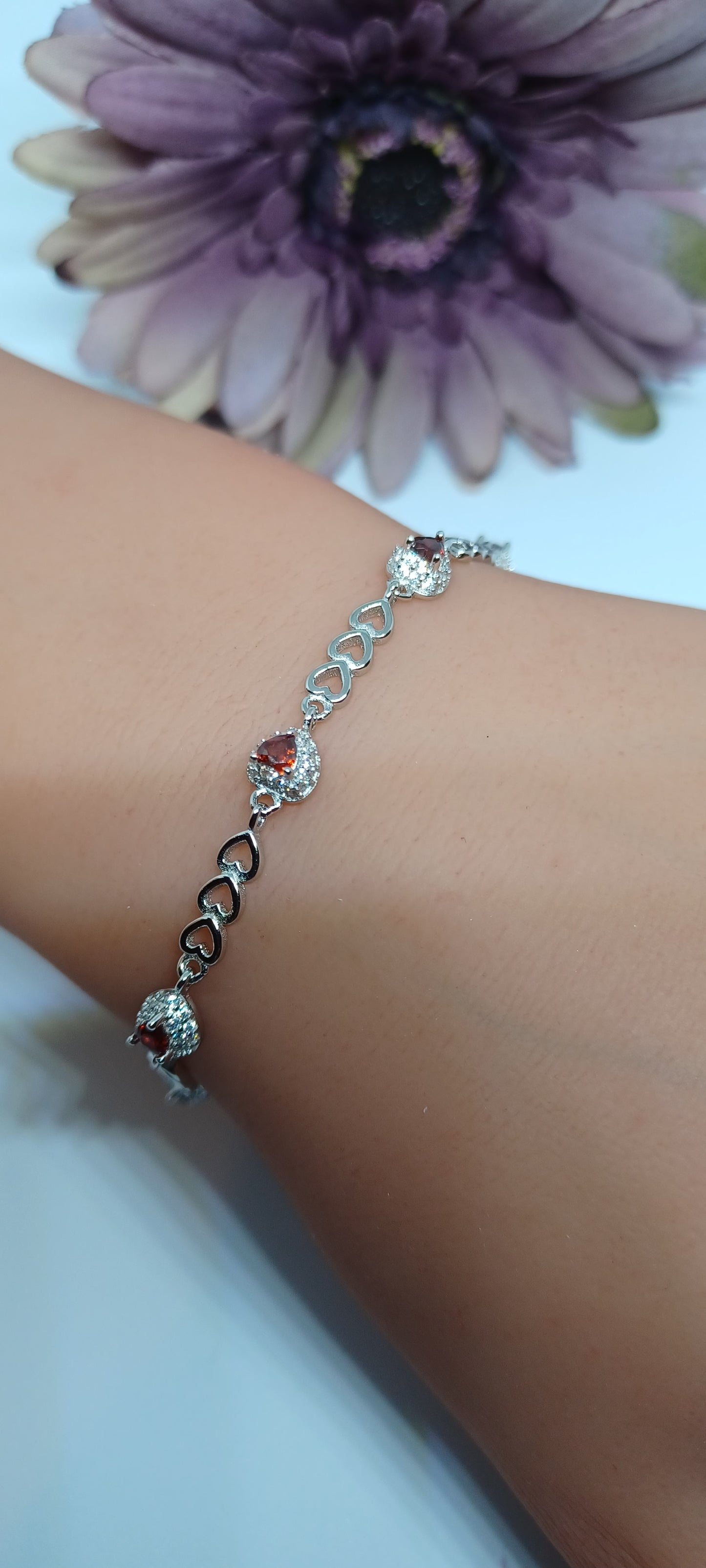 Sparkling Heart Bracelet